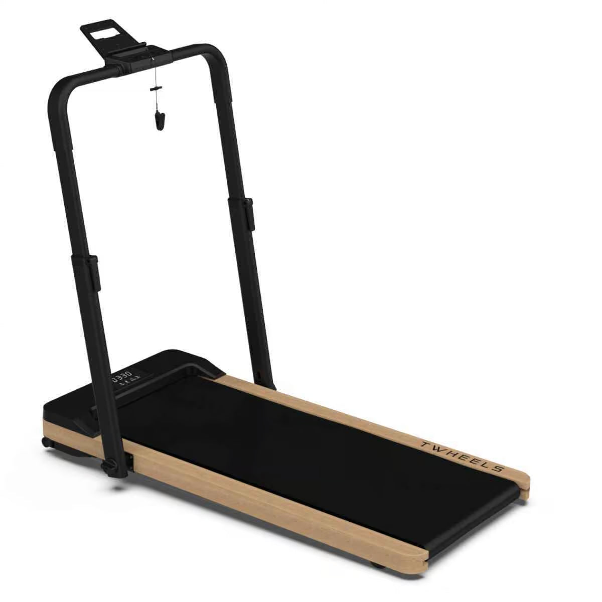 TWHEELS Walking Pad Laufband aus Eichenholz mit schwarzer Lauffläche und klappbarem Griff.
