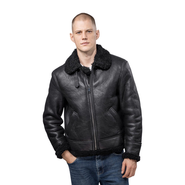 GÖTTIG Shearling-Lederjacke Schwarz mit schwarzem Lammfellkragen, am Model von vorne
